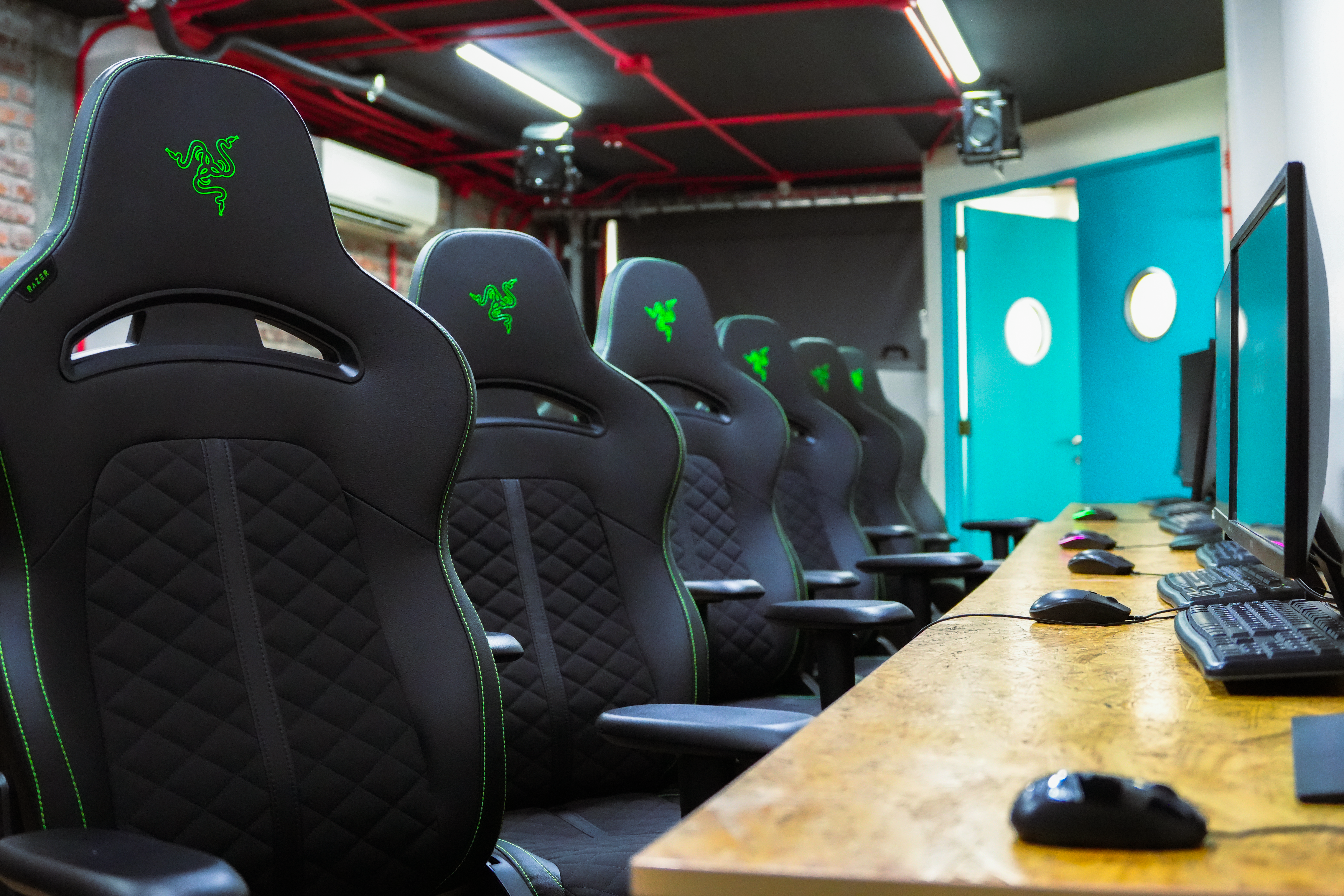 Copia de Razersala1