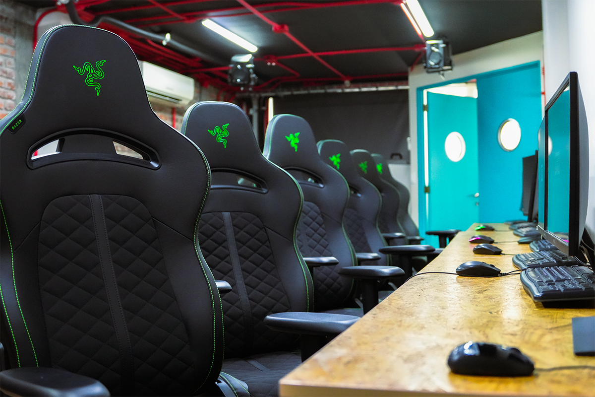 Razersala1